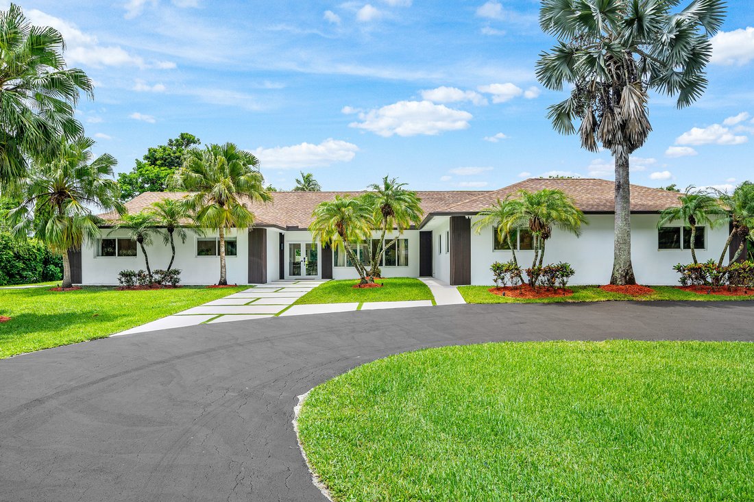 Estate in Southwest Ranches, Florida, United States 5 - 18574632