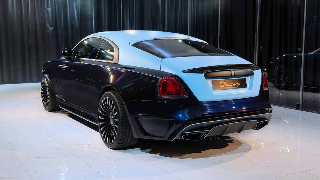 Coupe in Dubai, United Arab Emirates 4 - 18578652