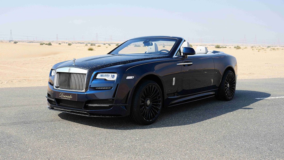 Cabriolet in Dubai, United Arab Emirates 4 - 18578659