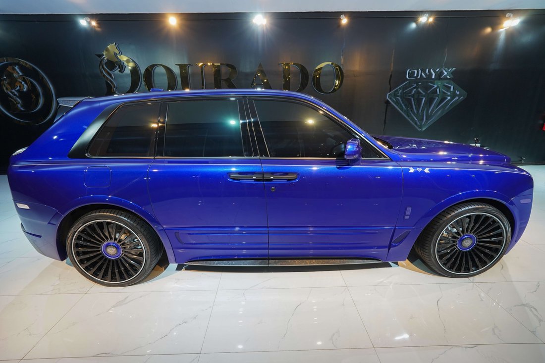 Suv in Dubai, United Arab Emirates 5 - 18578690