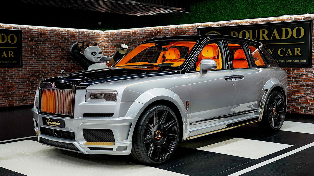 Suv in Dubai, United Arab Emirates 5 - 18578640