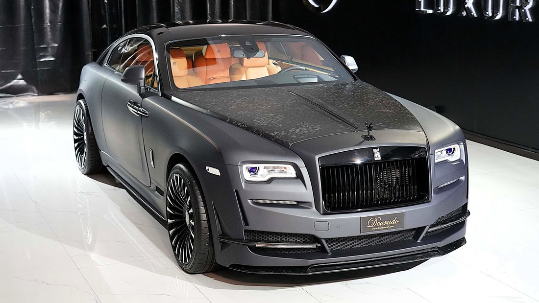 Coupe in Dubai, United Arab Emirates 1 - 18578654