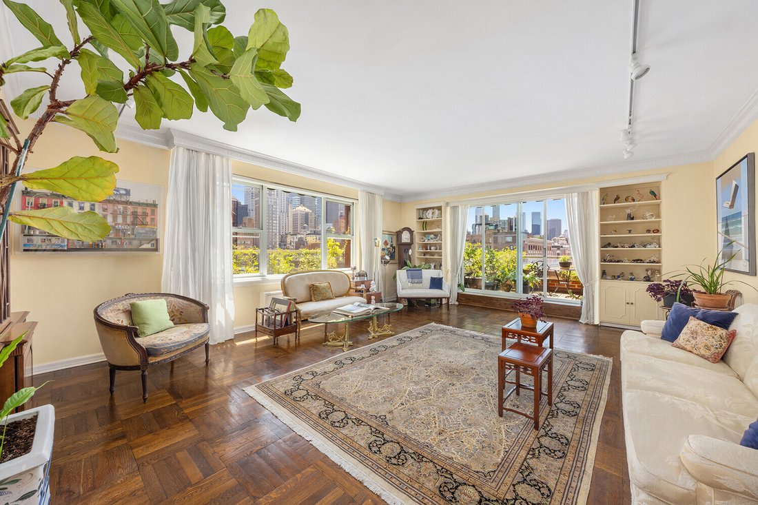 Co Op in New York, New York, United States 1 - 18579546