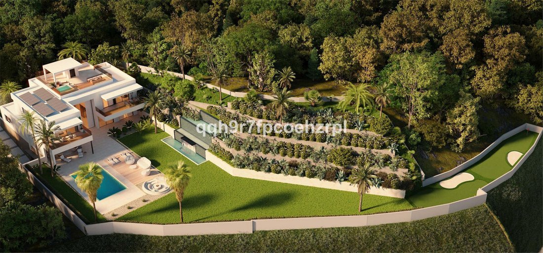 Villa in Elviria-Cabopino, Marbella, Spain 3 - 18090641