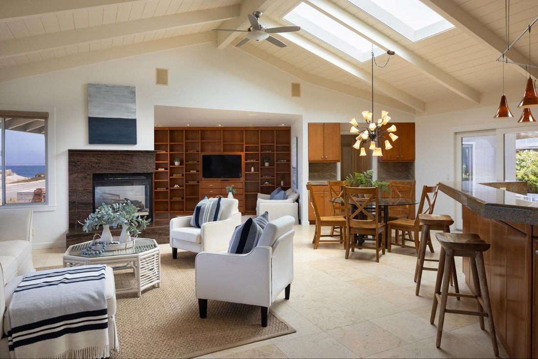 House in Pacific Grove, California, United States 2 - 18579042