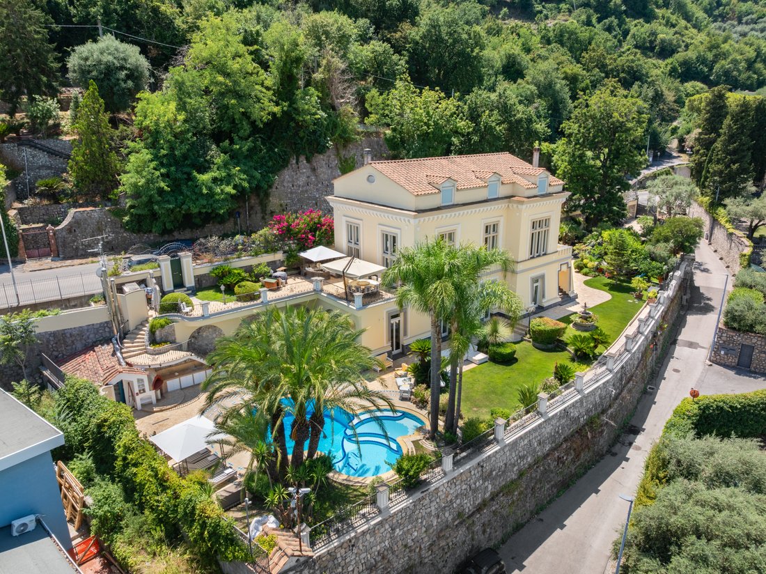 Villa in Scanzano - Pozzano - San Marco, Castellammare di Stabia, Campania 1 - 18579399