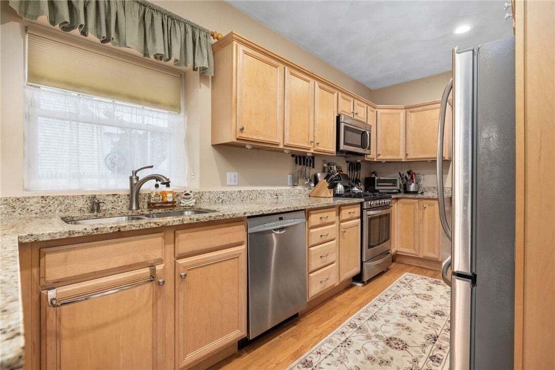 House in East Greenwich, Rhode Island, United States 5 - 18579005