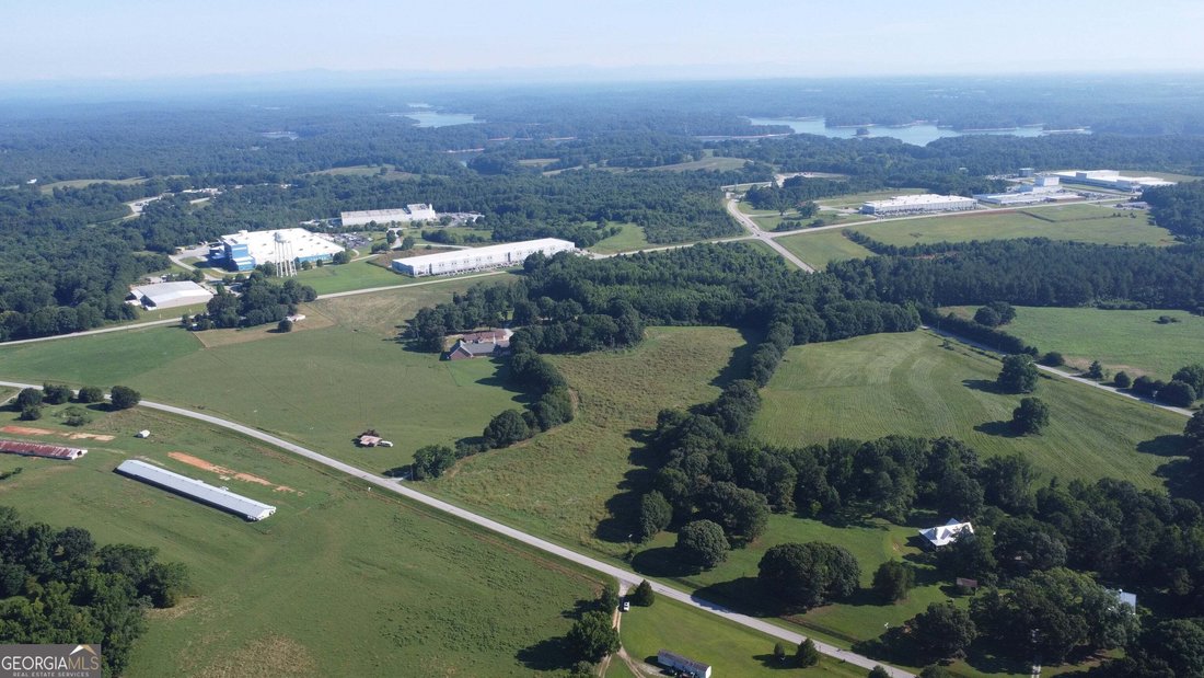 Lavonia, Georgia, United States 4 - 18579282