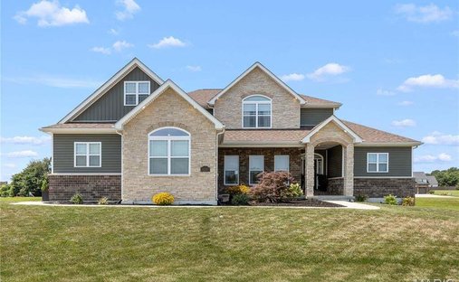 House in Edwardsville, Illinois, United States 1