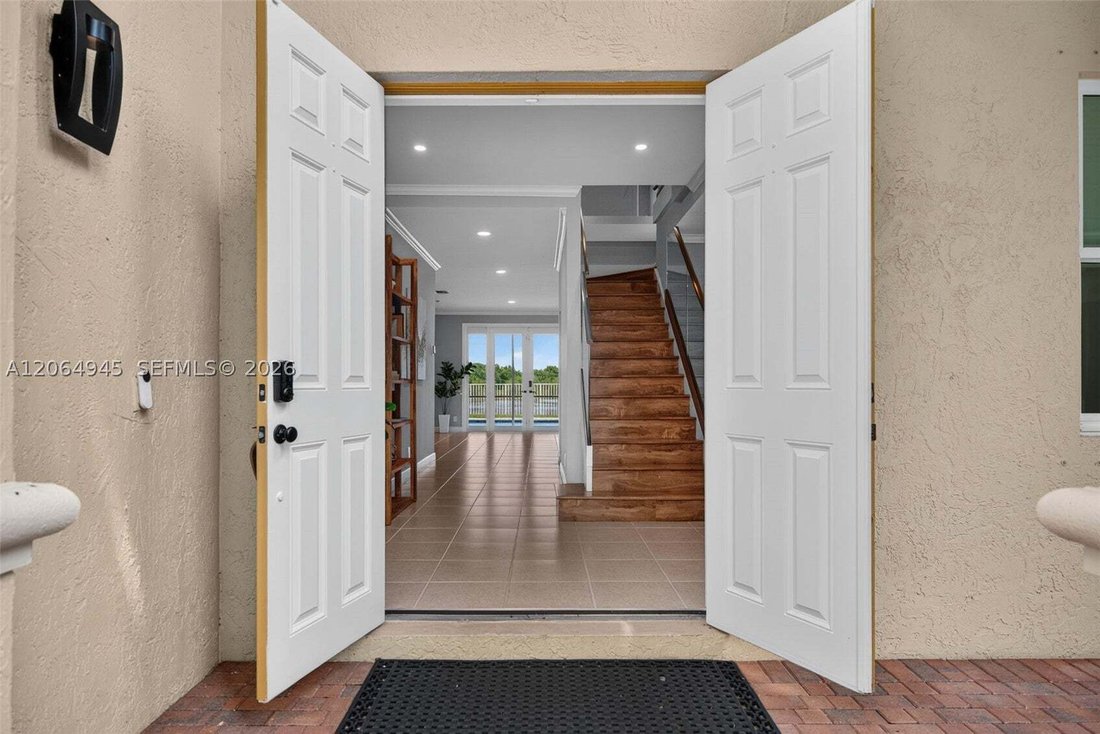 House in Weston, Florida, United States 3 - 18579341
