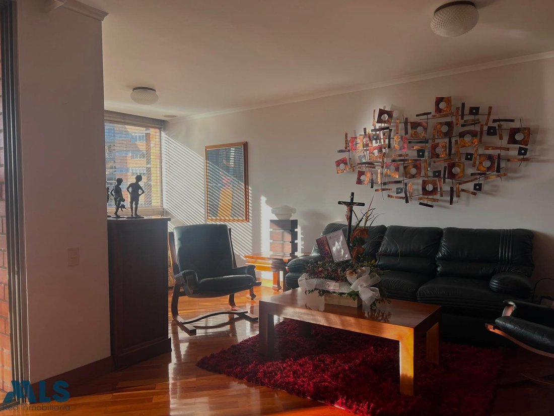 Apartment in Medellín, Antioquia, Colombia 2 - 18579414