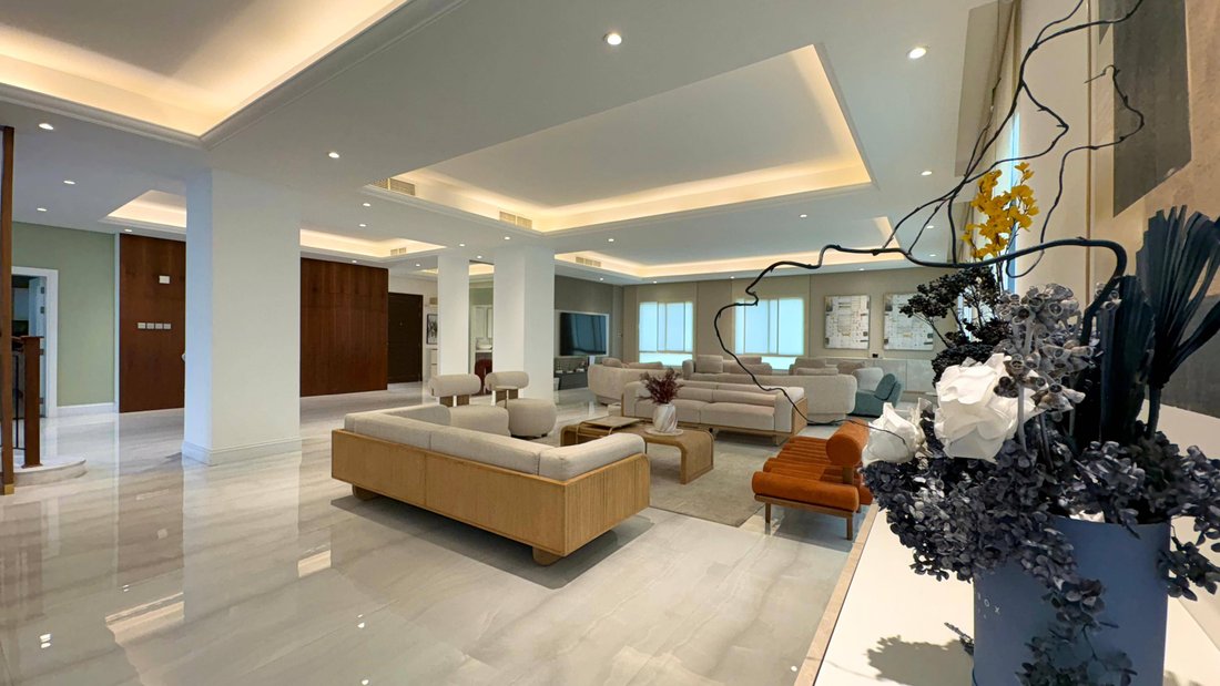 Villa in Downtown Dubai, Dubai, United Arab Emirates 2 - 18579220