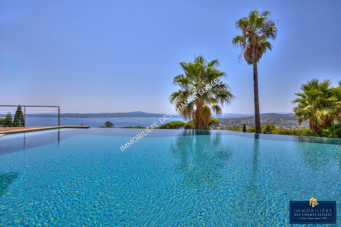 Villa in Nartelle-Noyer-Bellevue-bd des Sardinaux, Sainte-Maxime, France 1 - 18579435