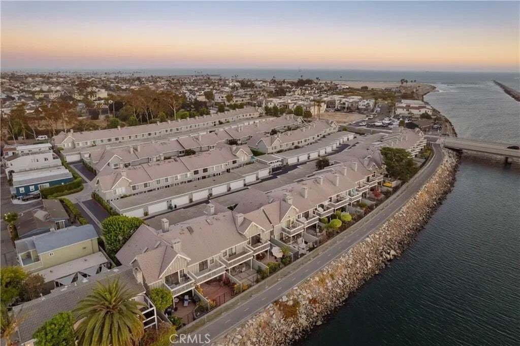 Condo in Seal Beach, California, United States 2 - 18579397