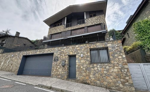 Villa en Aixirivall, San Julián de Loria, Andorra 1