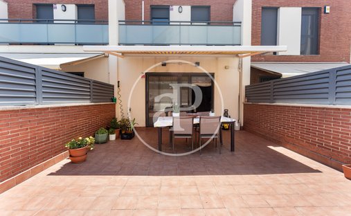 Villa in Cerdanyola del Valles, Catalonia, Spain 1
