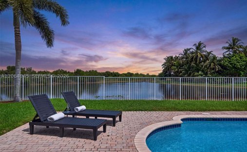 Maison à Weston, Floride, États-Unis 1