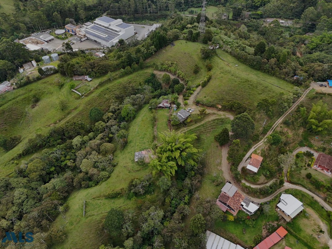 Land in Caldas, Antioquia, Colombia 1 - 18579411