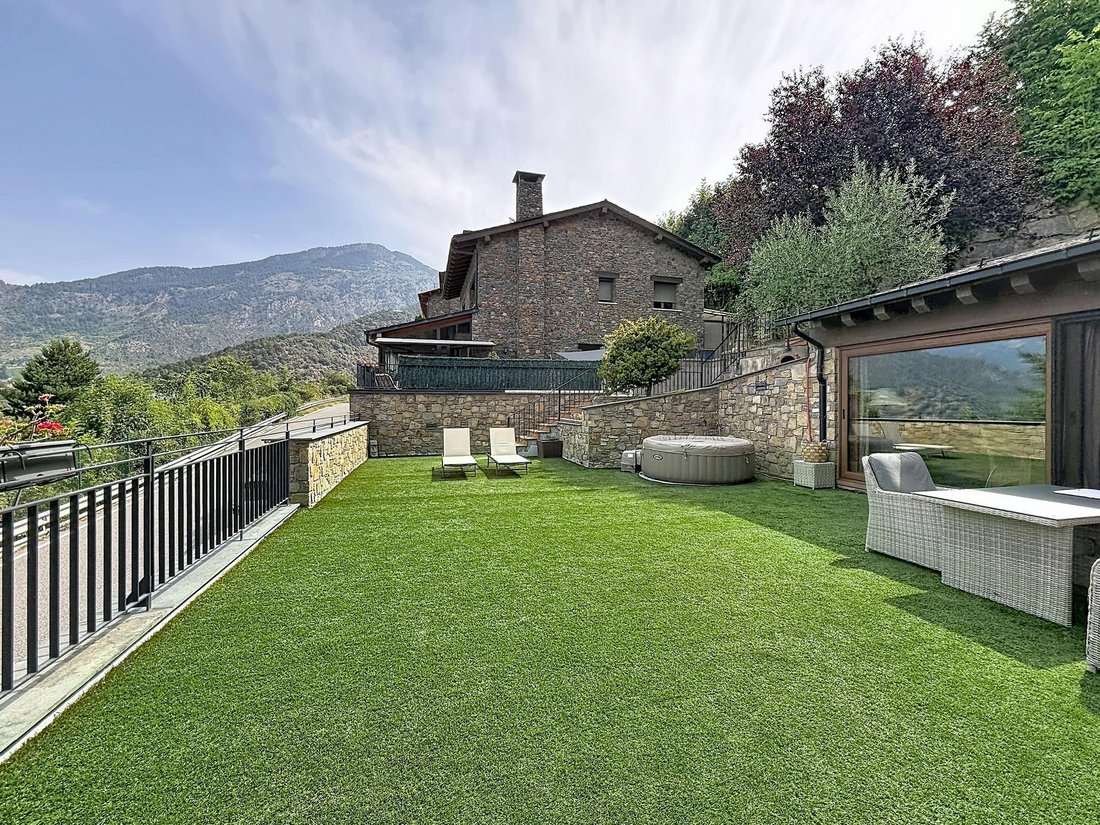 Villa in Aixirivall, Sant Julià de Lòria, Andorra 3 - 18579346