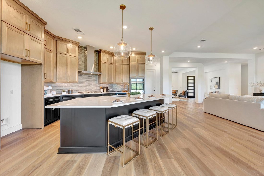 House in Spicewood, Texas, United States 4 - 16913810