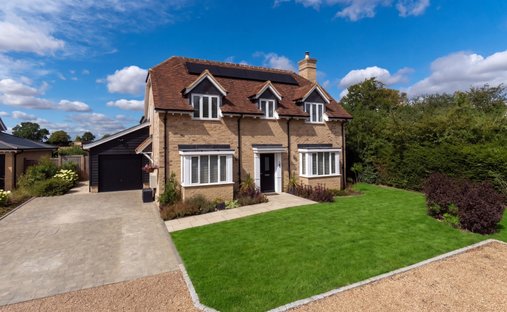 House in Great Canfield, England 1