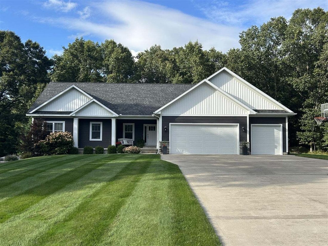 House in Whitehall, Michigan, United States 1 - 18579262