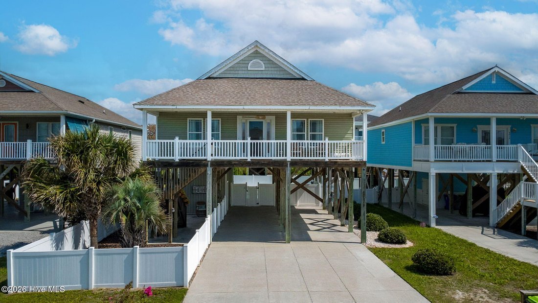 House in Oak Island, North Carolina, United States 1 - 18579301