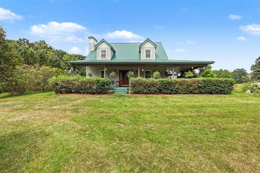 House in Brooklyn, Michigan, United States 1 - 18579254