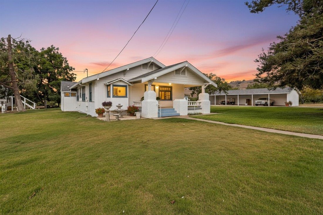House in Gilroy, California, United States 2 - 18579052