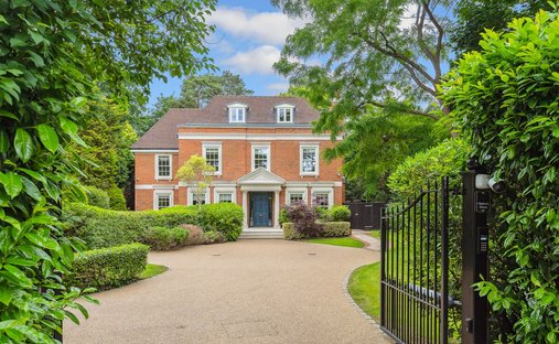 Casa a Fairmile, Elmbridge, Inghilterra 1
