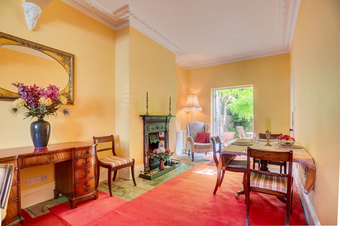 House in Hove, England 3 - 18579466