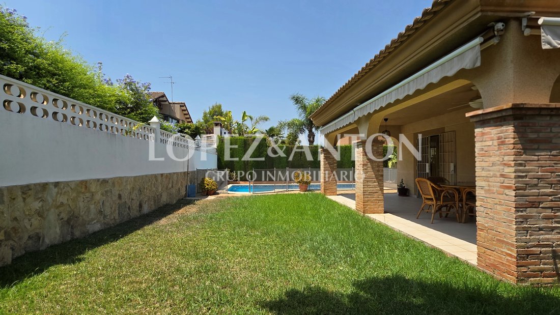 Villa in l'Eliana, Valencian Community, Spain 4 - 18579572