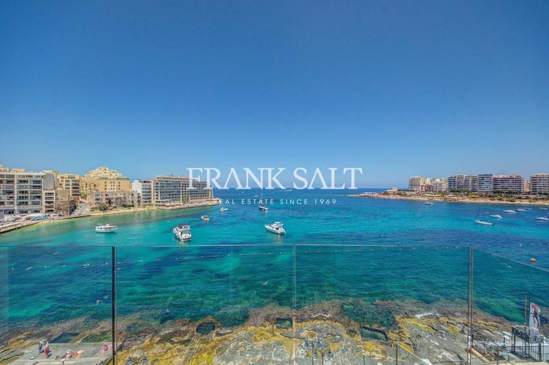 Apartment in Saint Julian's, Malta 1 - 18579643