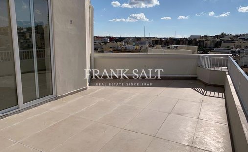 Penthouse in Hamrun, Malta 1