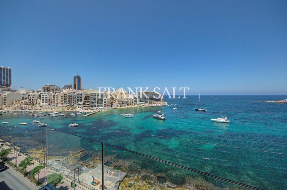 Apartment in Saint Julian's, Malta 3 - 18579643
