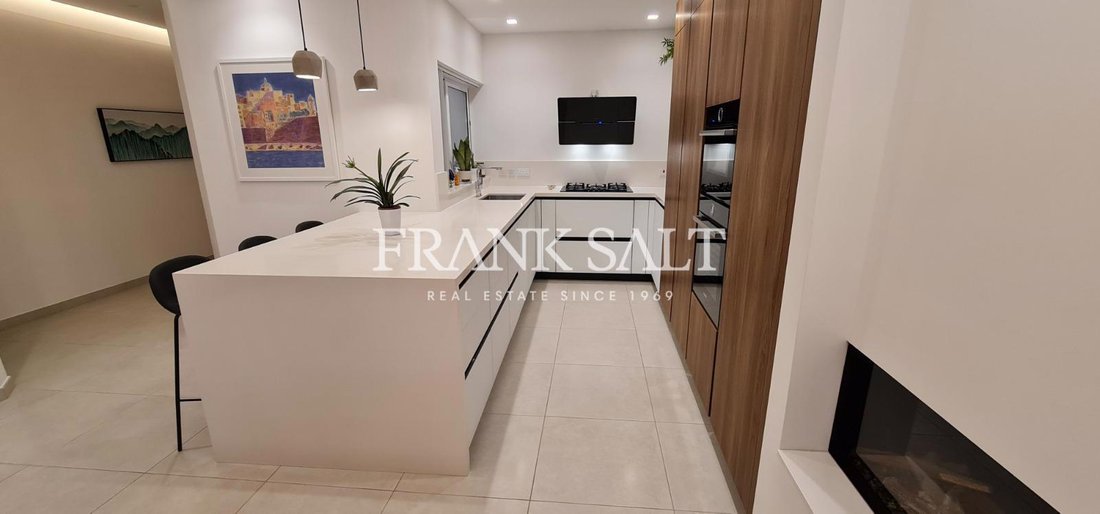 Apartment in Swieqi, Malta 4 - 18579640