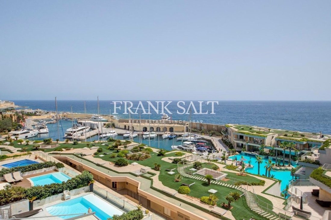 Apartment in Saint Julian's, Malta 2 - 18579629