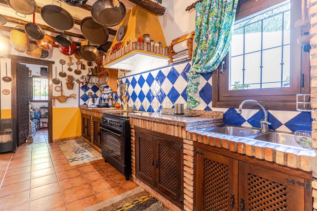 Villa in Lanjaron, Andalusia, Spain 4 - 18579573