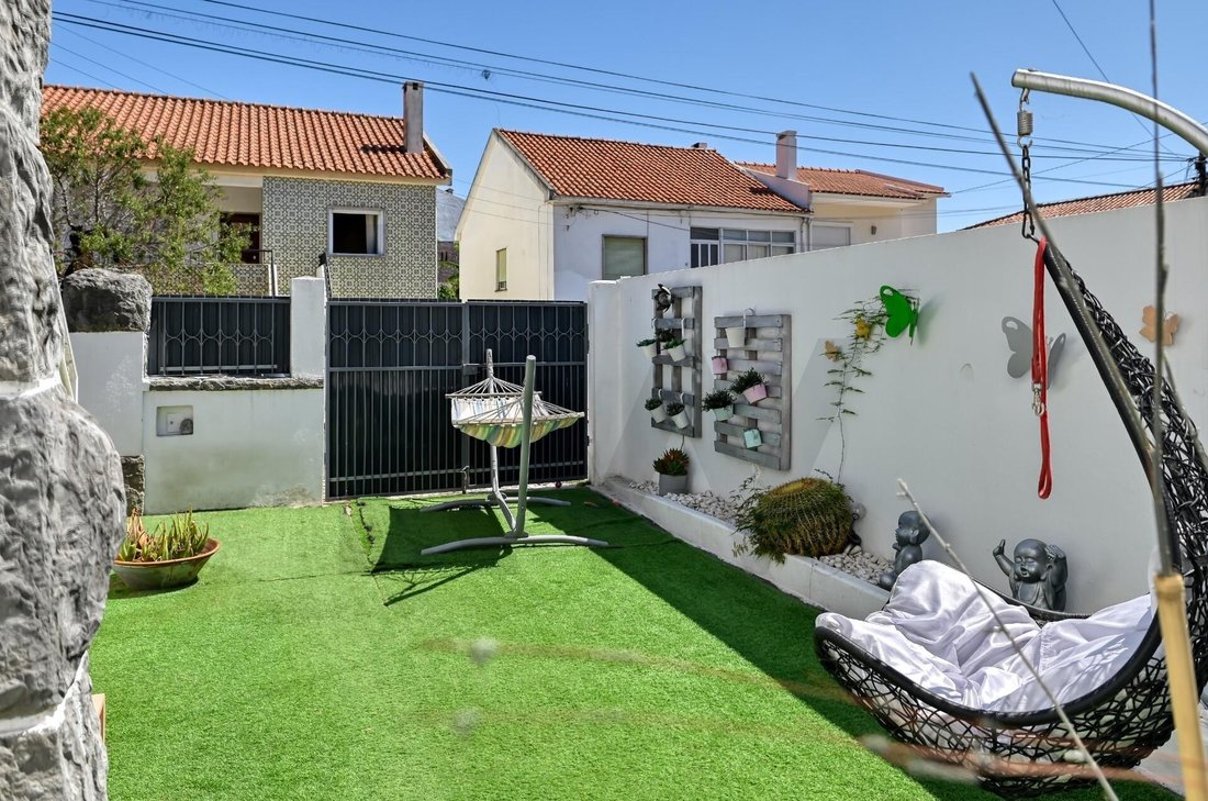 Townhouse in Porto Salvo, Lisbon, Portugal 3 - 18579570