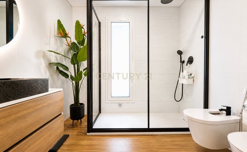 Villa in Santa Iria de Azoia, Sao Joao da Talha e Bobadela, Lissabon, Portugal 1