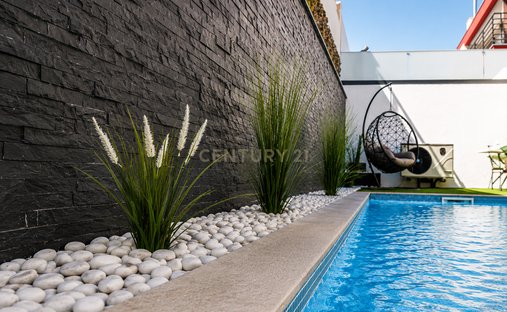 Villa in Santa Iria de Azoia, Sao Joao da Talha e Bobadela, Lissabon, Portugal 1