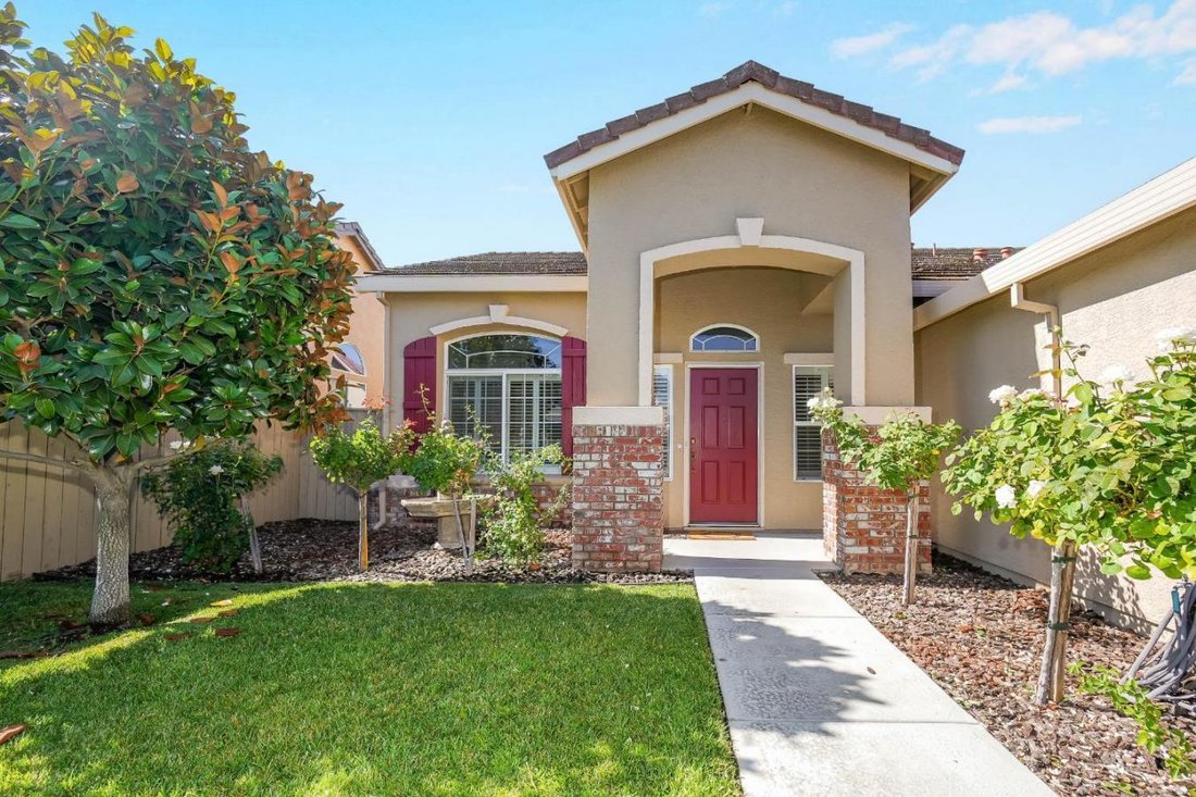 House in Elk Grove, California, United States 2 - 18579594