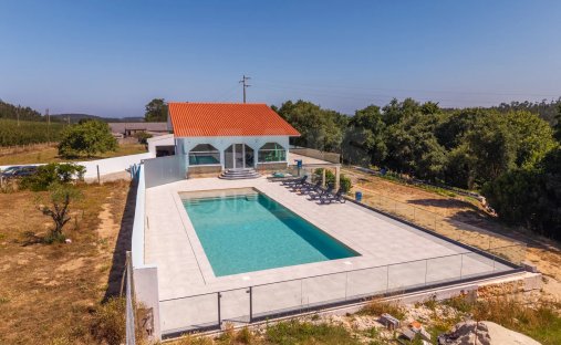 Finca in Nossa Senhora do Populo, Coto e Sao Gregorio, Leiria, Portugal 1