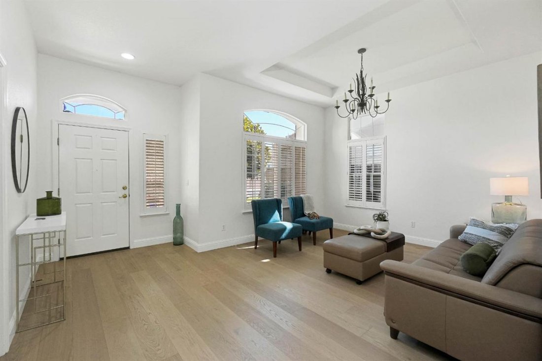 House in Elk Grove, California, United States 4 - 18579594