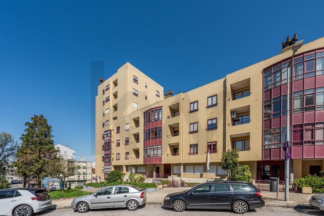 Apartment in Paranhos, Porto District, Portugal 5 - 18579634