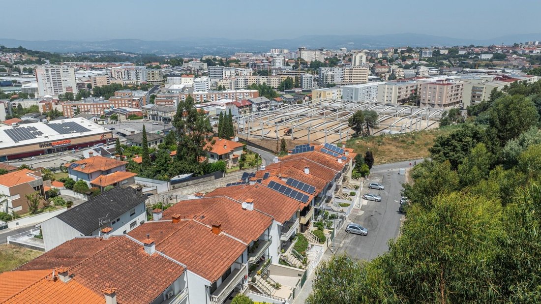 Townhouse in Lomar e Arcos, Braga, Portugal 3 - 18579588