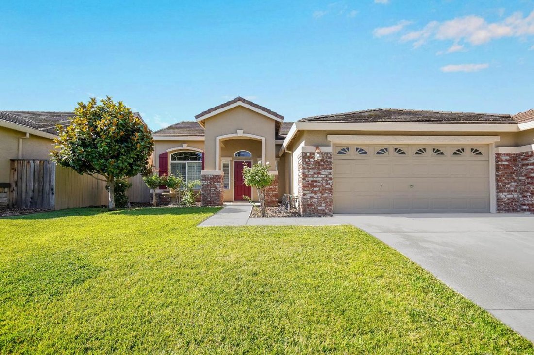 House in Elk Grove, California, United States 1 - 18579594