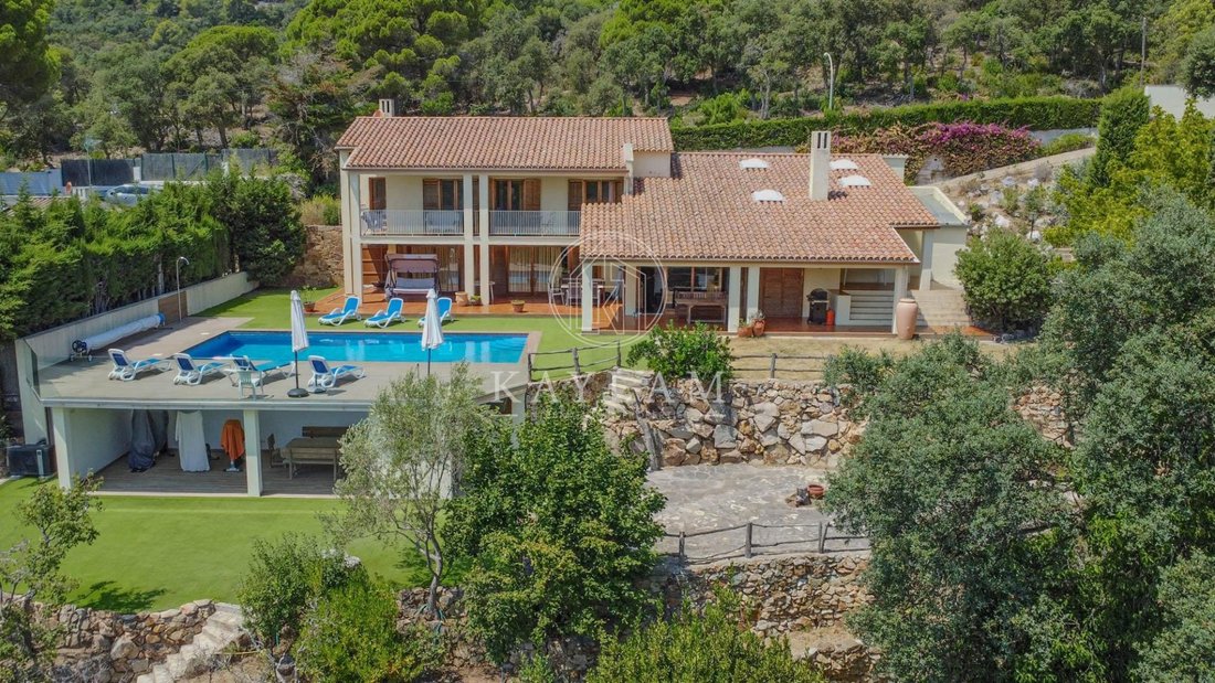 House in Tossa de Mar, Catalonia, Spain 2 - 18579562