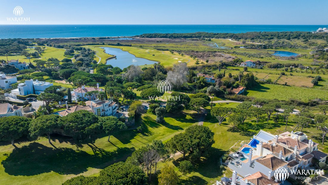 Villa in Vale do Lobo, Almancil, Portugal 1 - 18580086