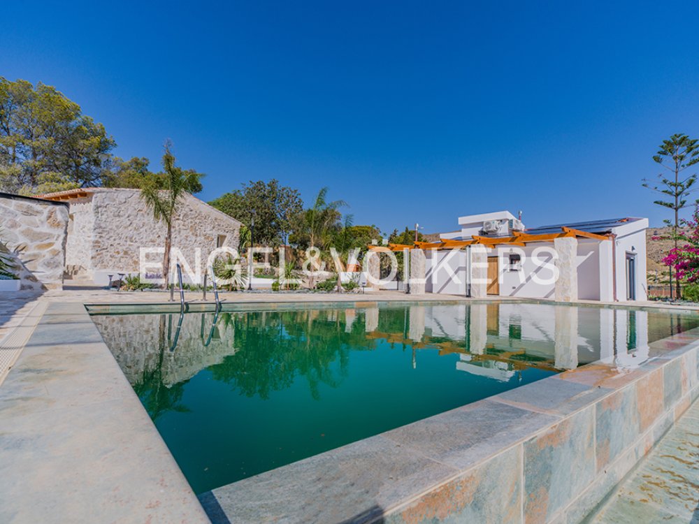 Villa in el Campello, Valencian Community, Spain 1 - 18580018